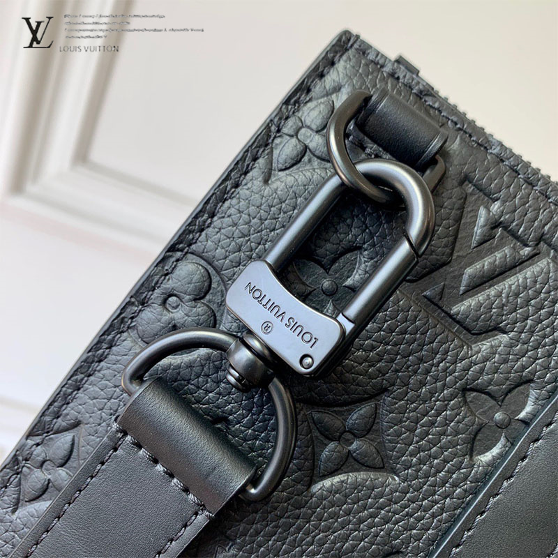 LOUIS VUITTON Louis Vuitton Monogram Sac Placross Noir M59960
