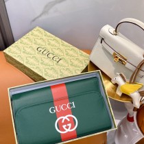 gucci  化妝刷羊毛散粉刷修容刷腮紅刷粉底刷全套禮盒裝